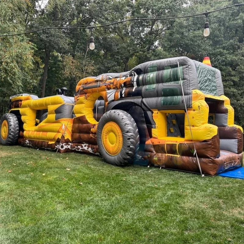 Commercial 0.55mm PVC Tarpaulin Giant Inflatable Obstacle Course Fun Run Equipment Bouncy Castle Car Shape Obstacle for Kids