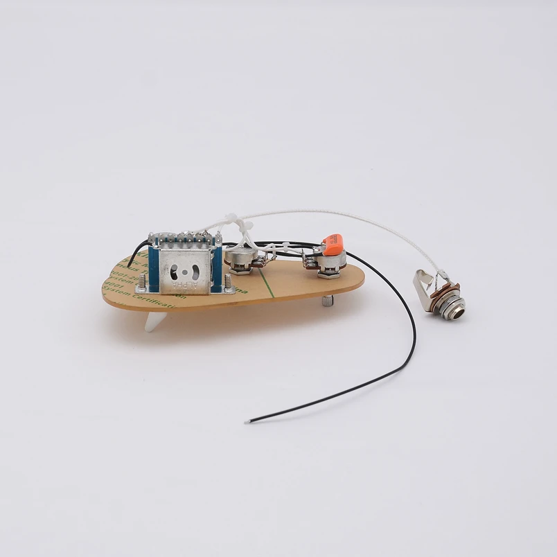 1 Set SSS Electric Guitar Wiring Harness   (  3x 250K Pots + 5-Way Switch  + Jack  )