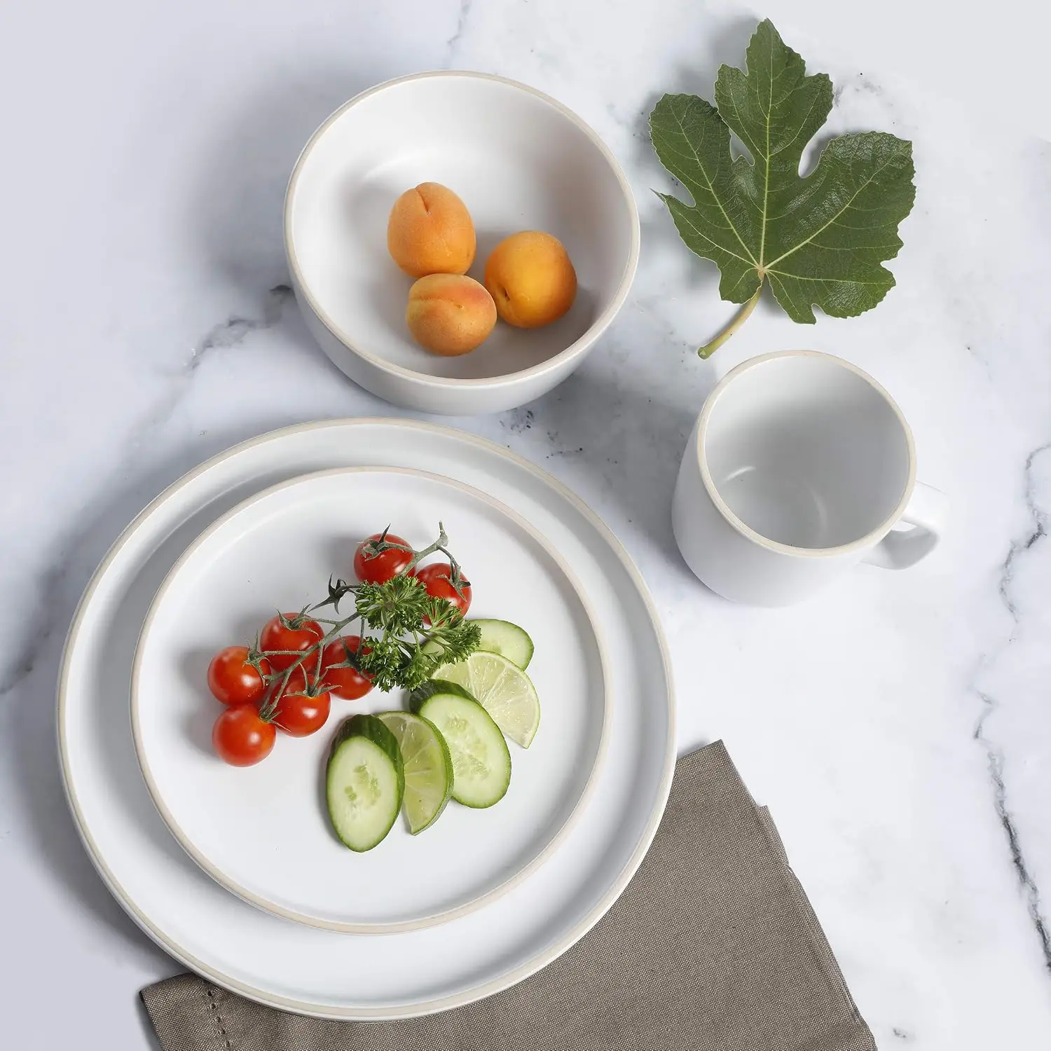 16-Piece Round Dinnerware Set, Matte Stoneware Dishes with Plates, Bowls and Mugs, Service for 4, White Kitchen Set