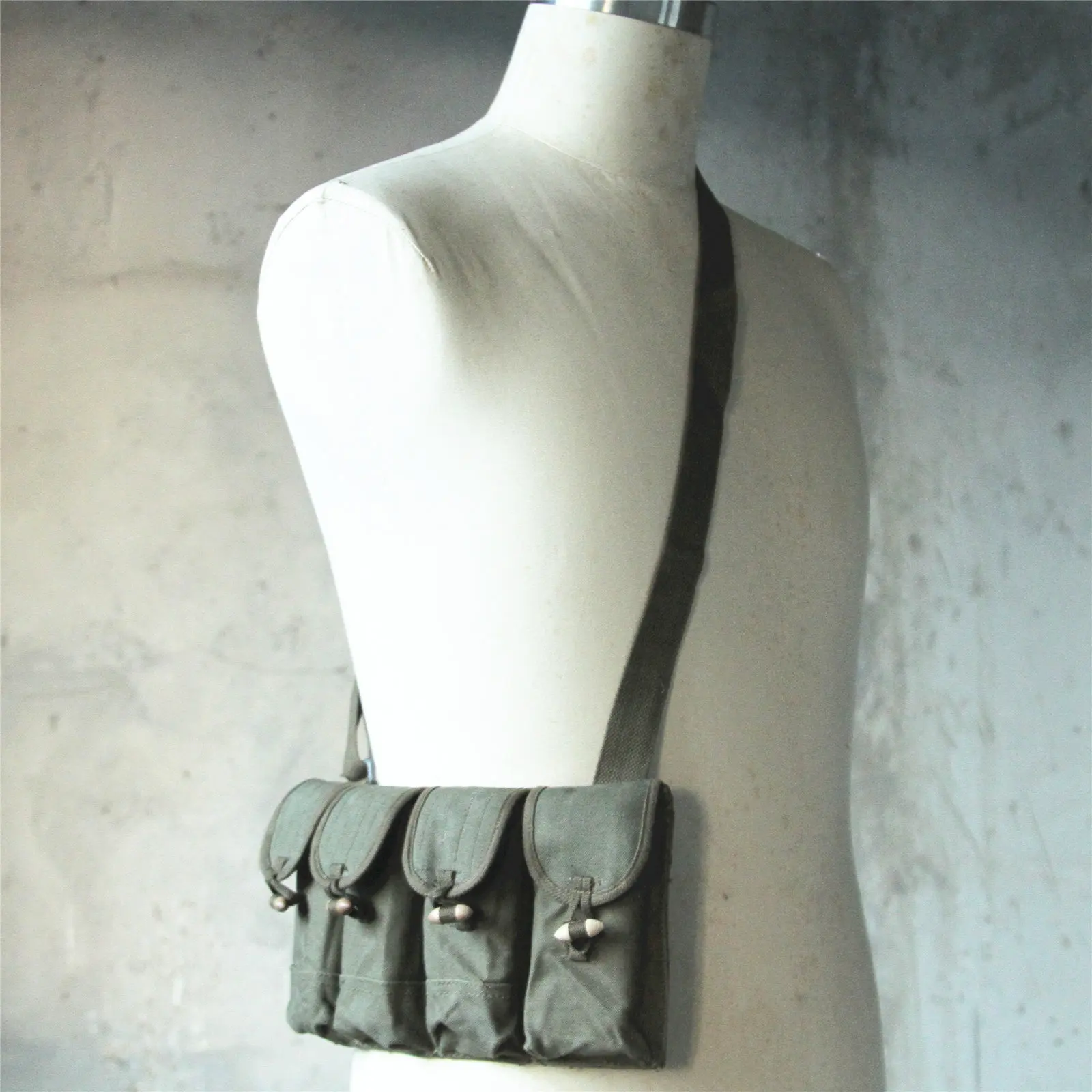 Chinese Military Surplus Type 79 SMG Magazine Pouch 7.62*25mm 20 rounds Shouder Bag Canvas Chest Rig 4-pockets Vietnam War Scout