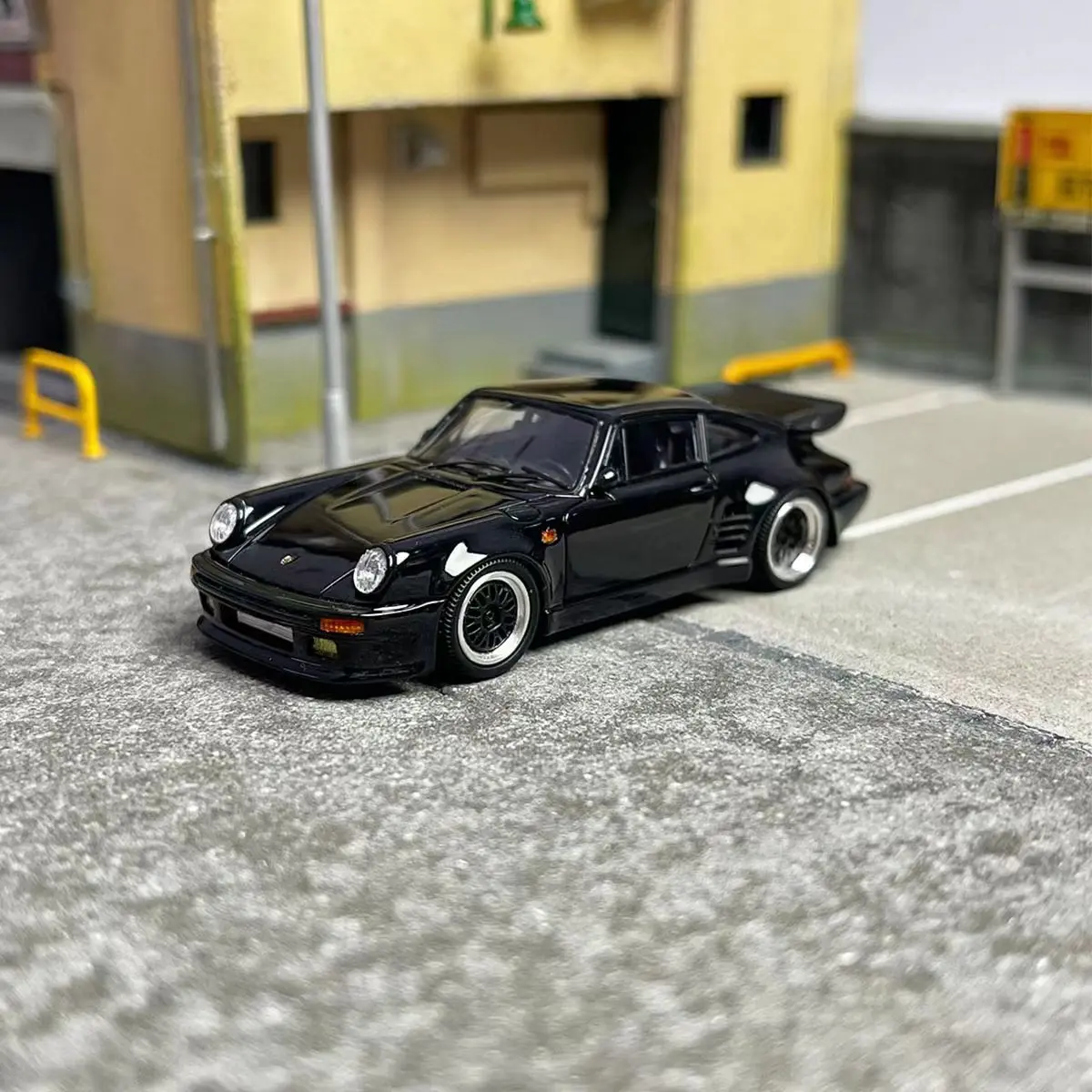 Newly Stocks Cars'Lounge RWB 930 Black Bird Resin Model Car Two Set Of Wheel In 2023