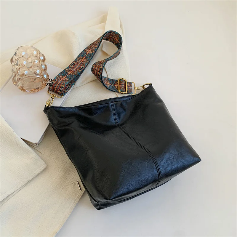 Women Vintage Crossbody Bag, Geometric Strap Hobo Bag, Large Capacity Shoulder Bag For Work & School