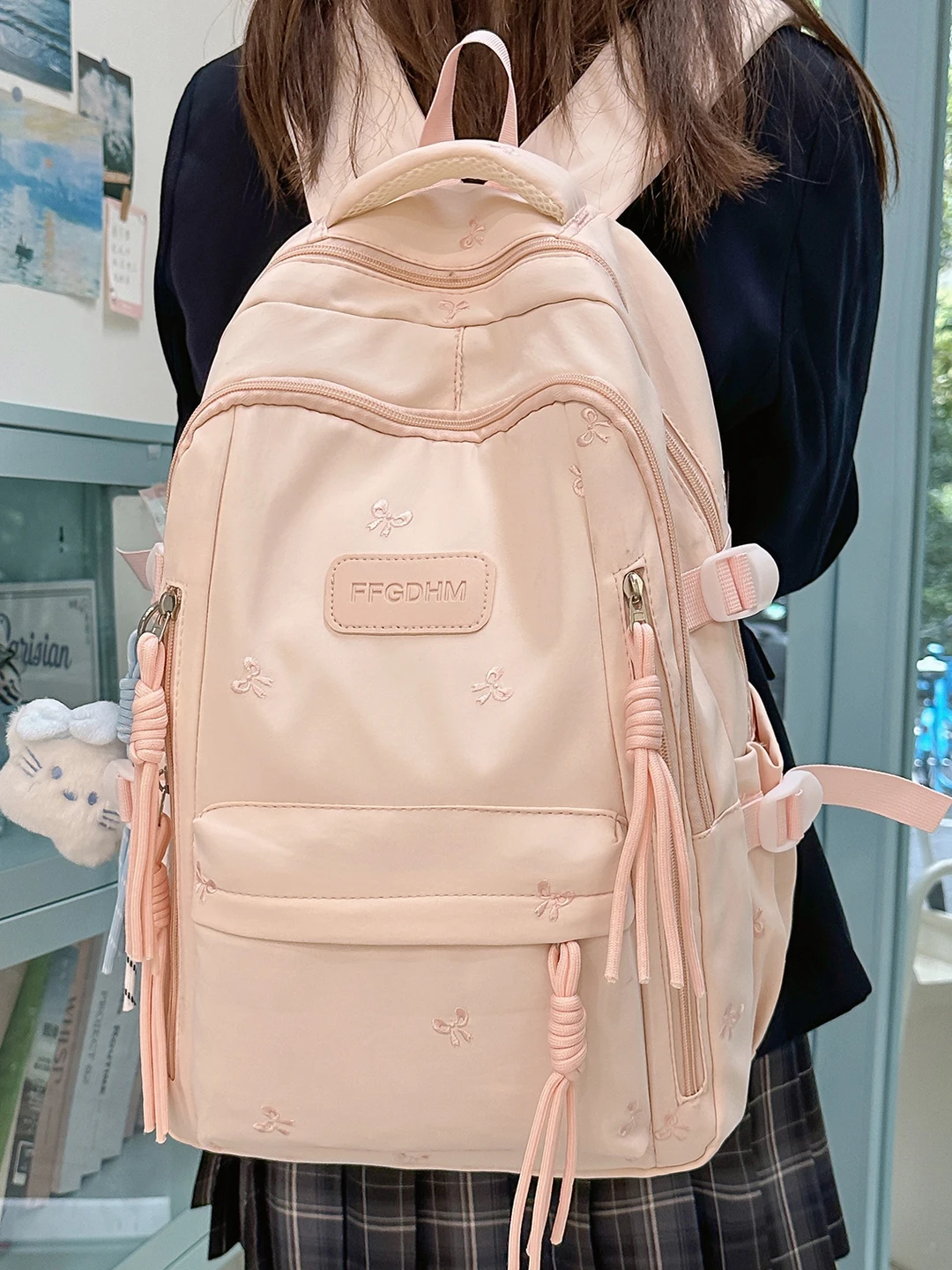 

Детский многослойный легкий школьный рюкзак большой вместимости с двумя лямками для учащихся начальной, средней и старшей школы