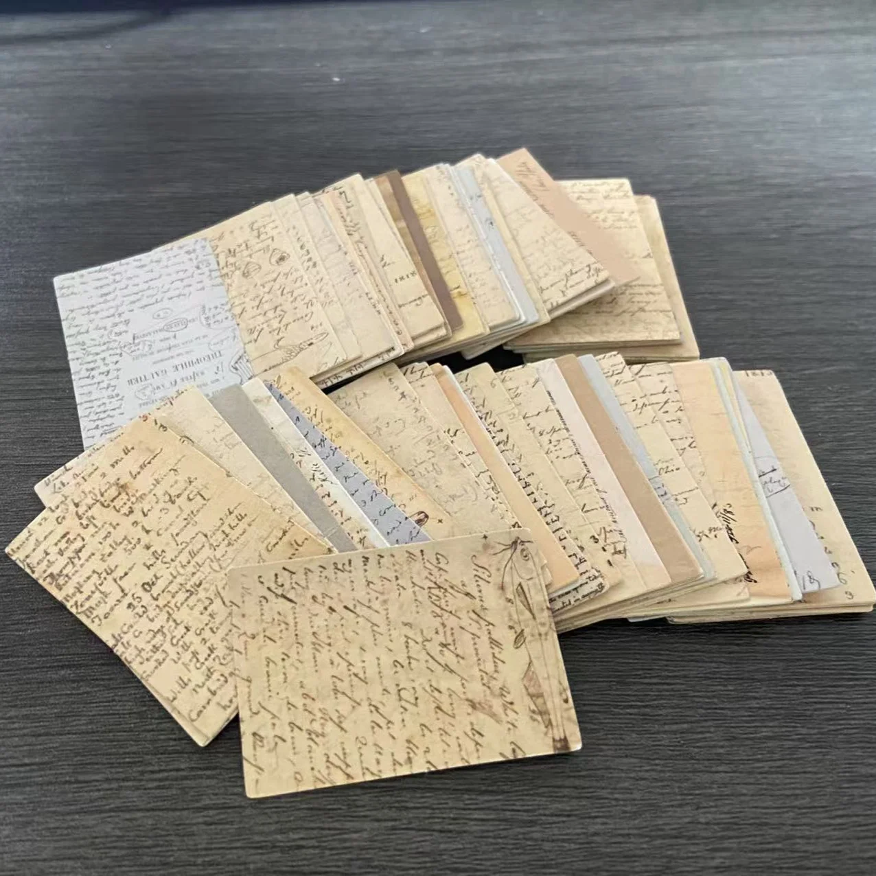 100pcs Vintage Handwritten letter Material Paper Double-sided Printing Retro Memo Pads Notes for Scrapbooking Diary Journals DIY