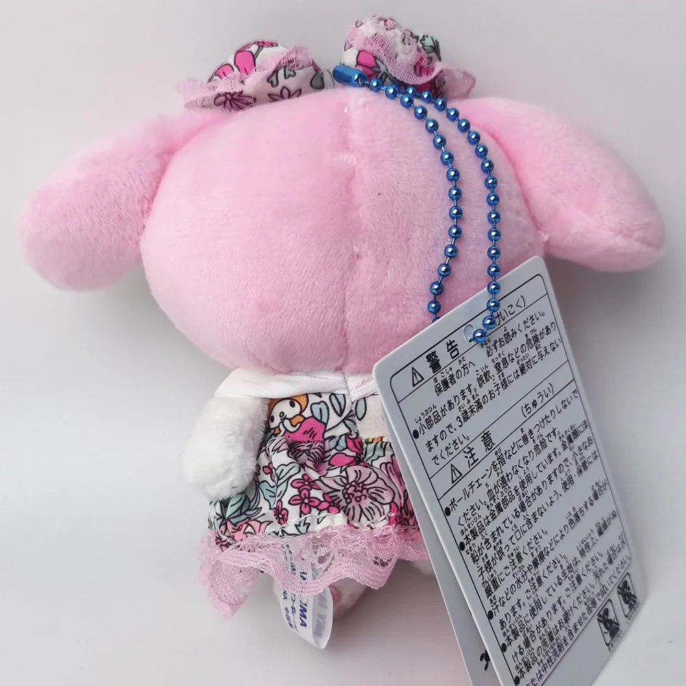 Sanrio My Melody Melo Rabbit con falda floral, juguete de peluche colgante de 5 ", llavero de película de dibujos animados, cuerda, Animal relleno, anillo para bolso de teléfono