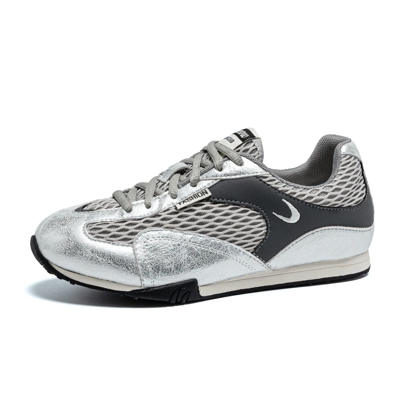 CICIYANG النساء أحذية رياضية شبكة 2026 ربيع جديد الإناث عدم الانزلاق الشقق أحذية كرة القدم أزياء من الدانتل متابعة أحذية تدريب الألمانية النساء