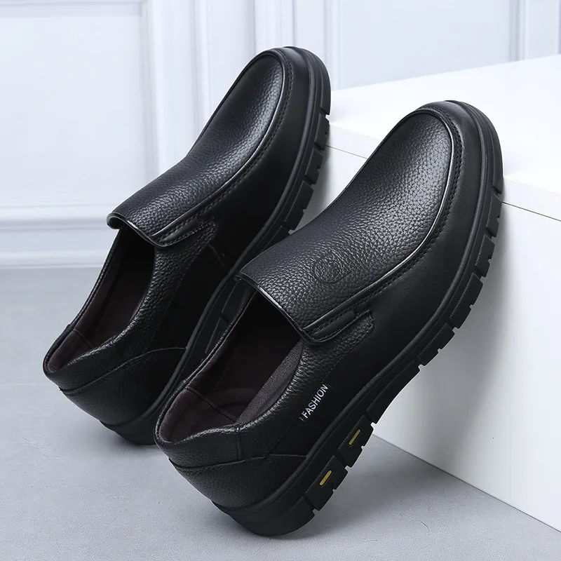 Men Leather Shoes New Genuine Leather Handmade Shoes Casual Shoes for Men Outdoor Footwear Loafers Breathable Sneakers Zapatos
