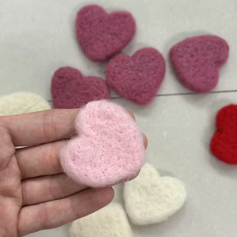 5pcs/pack Soft Wool Felt Heart Newborn Photography Props Adorable Solid Color Handmade DIY Studio Baby Photo Shoot Accessories