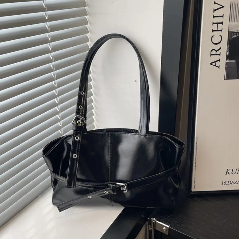 Women Shiny Faux Leather Shoulder Tote Bag Adjustable Buckle Strap Design Large Capacity Y2K Casual Daily Shopper Purse
