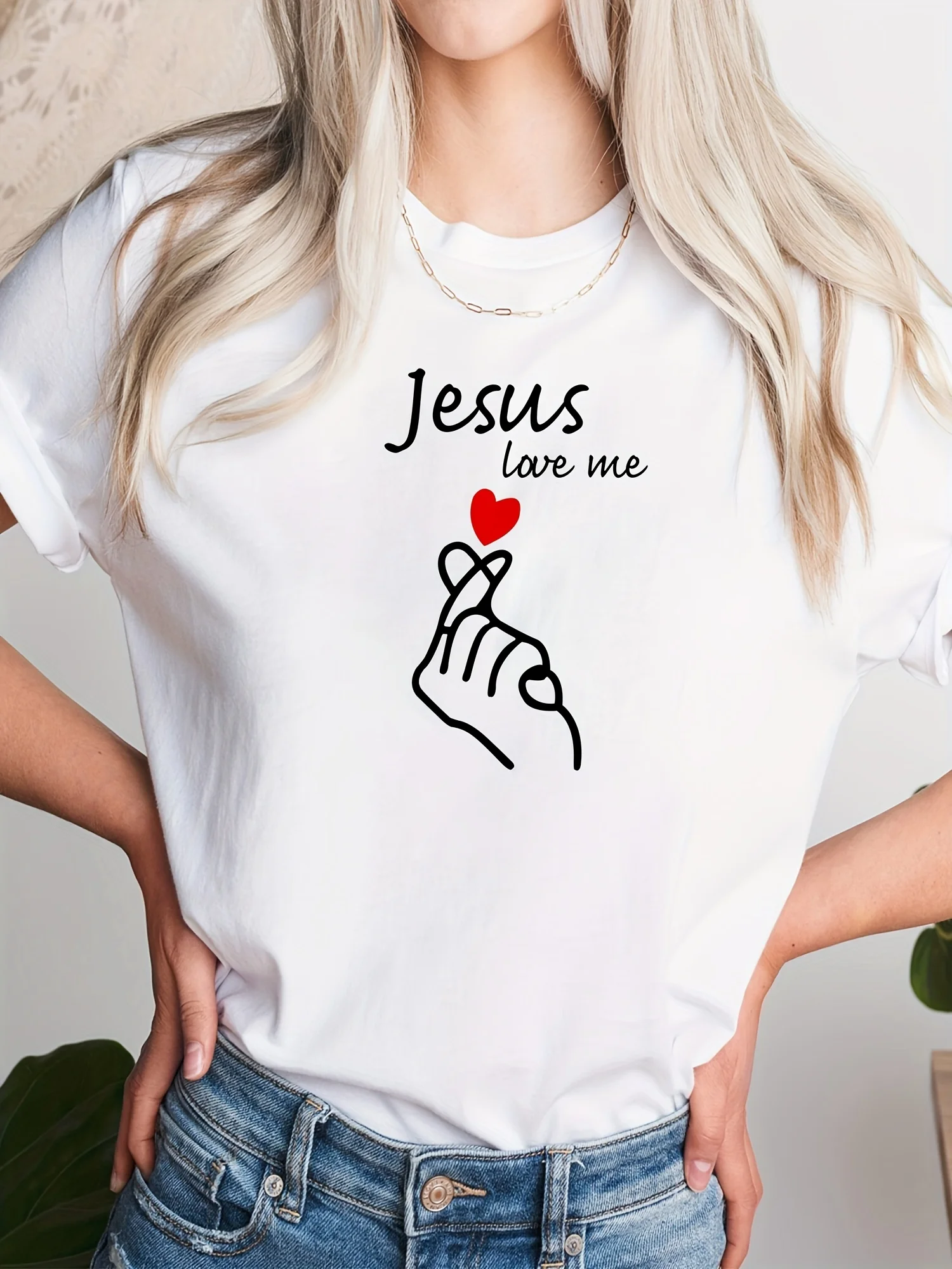Summer women's fashionable Jesus loves me heart-shaped printed casual and comfortable loose round neck short sleeved T-shirt top