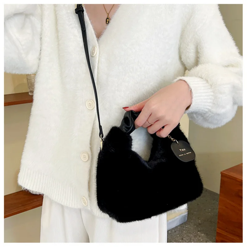 2023 Autumn And Winter Plush Handbag New Small Chain Fold Messenger Bag Fashion Small Square Bag Women\'s Shoulder Bag Wallet