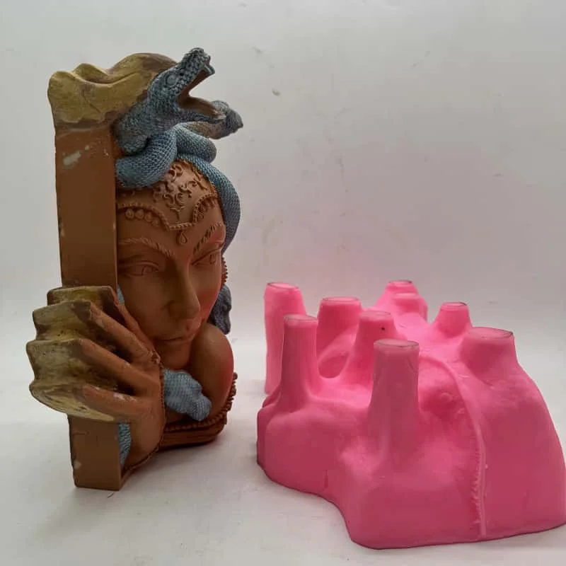 Cross border Medusa silicone molds are used to make gypsum candles, resin concrete decorations, desk ornaments