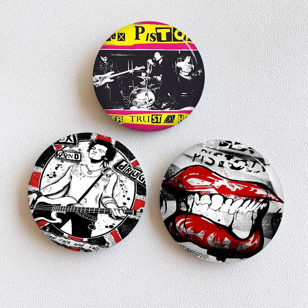 S-Sex P-Pistols Rock Band Anime Button Pin Handmade Brooch for Clothes Cartoon Badge Backpack Decoration Jewelry Accessories