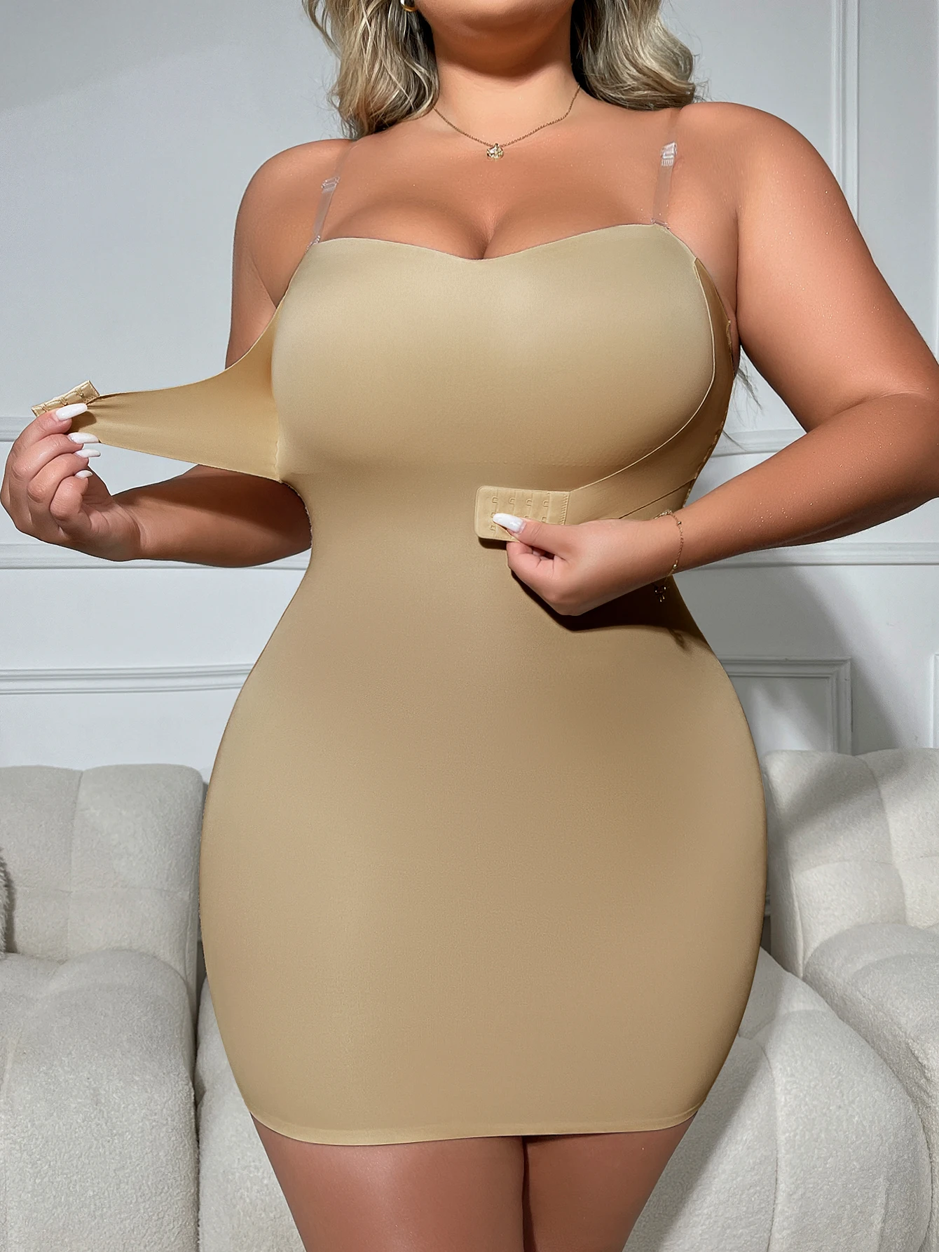 Plus-Size Women\'s Seamless Shapewear Dress, Strapless Strapless Non-Slip Corset, Waist And Belly Shapewear With Front Deduction