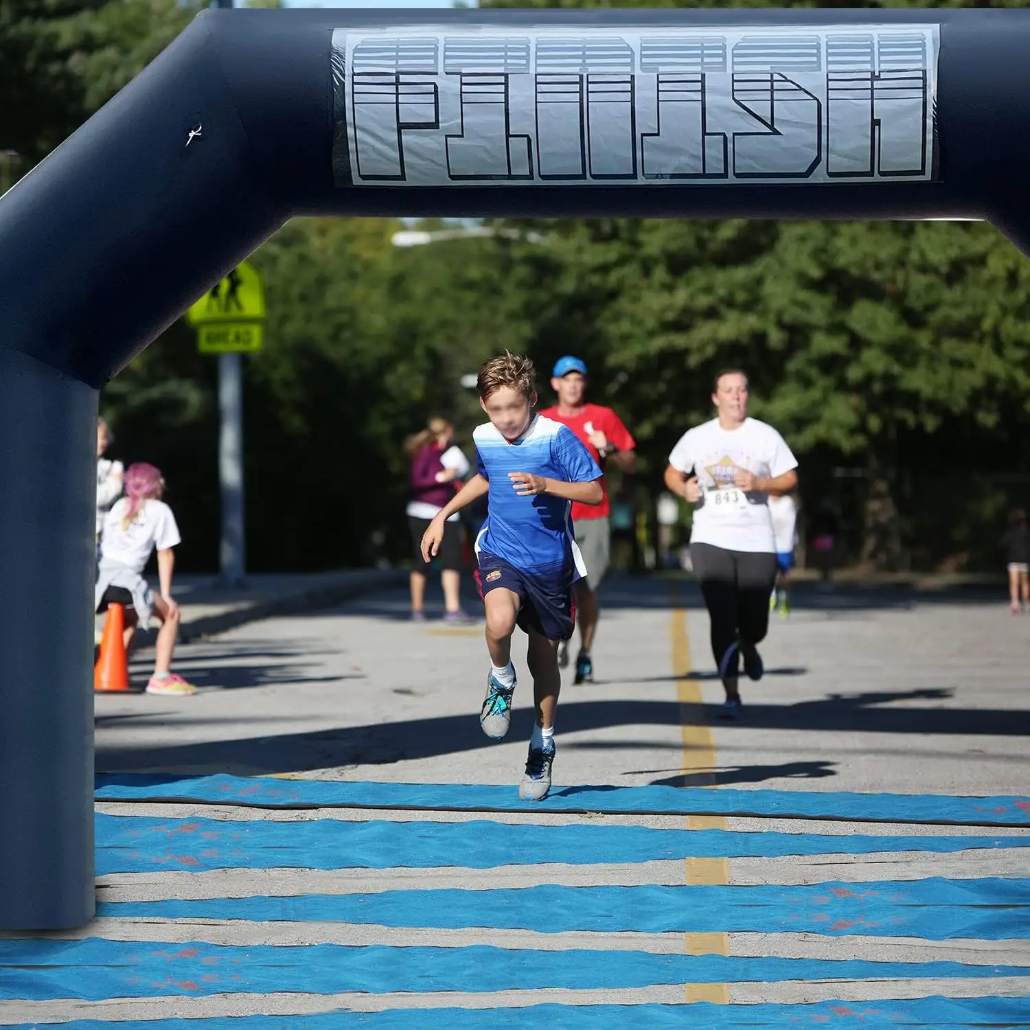 Inflatable Arch Inflatable Start Finish Line Archway with Blower for 5K Race, Fundraisers, Advertising Party, Commercial Events