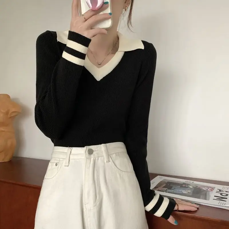 Simplicity Color Contrast Office V-neck Knitting Shirt Women New Long Sleeve Classic Polo Collar Korean All-match Sweaters 2022