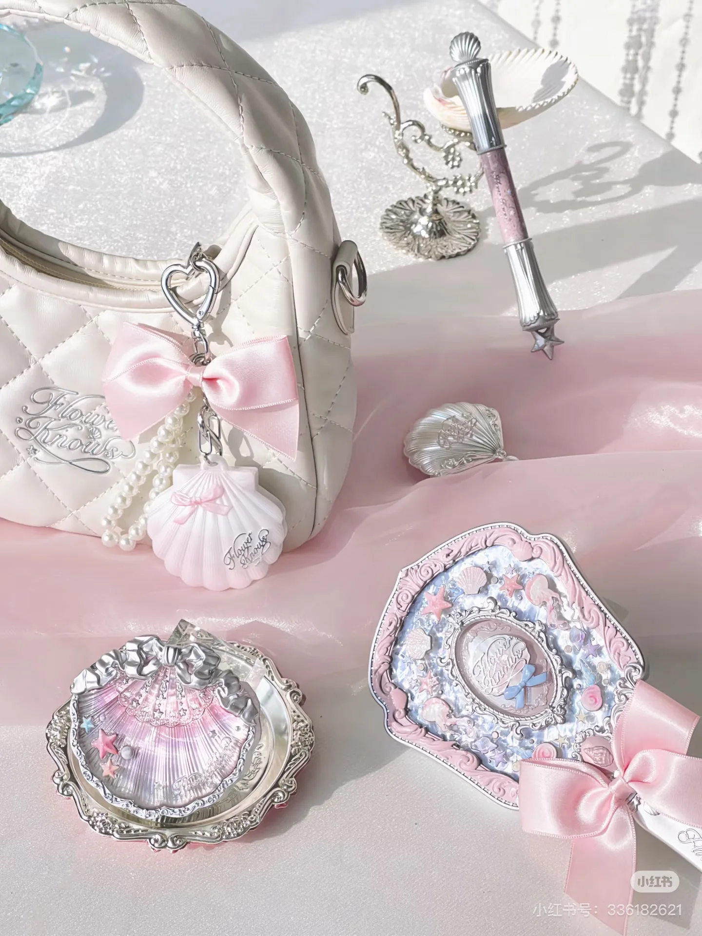 Flower Knows Shell Pearl Series จี้กระจกขนาดเล็กบรรเทากระจกน่ารัก High-gloss Paste จี้