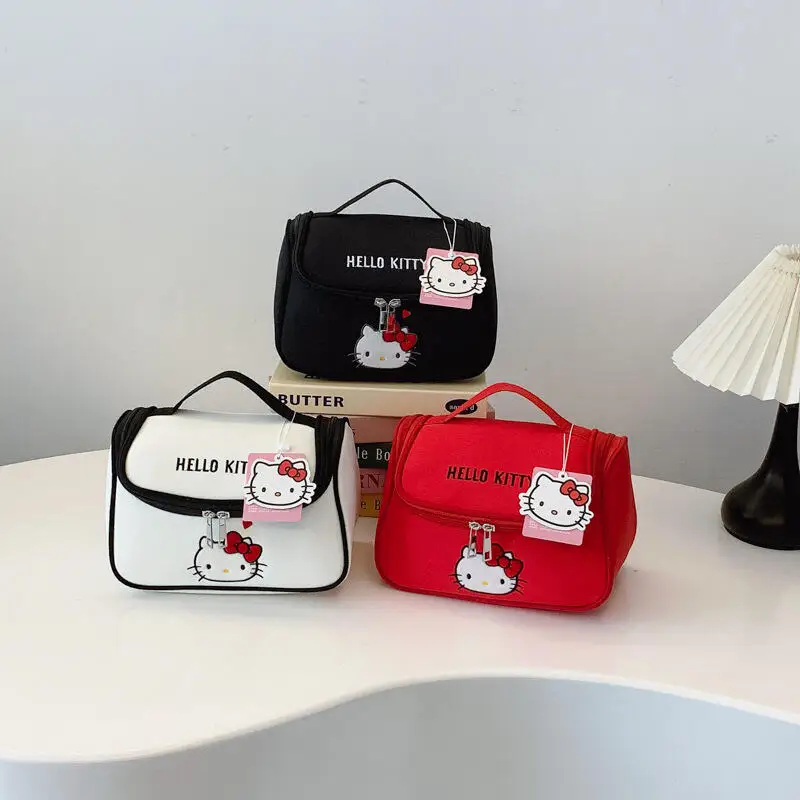 

Сумка для макияжа Hello Kitty с вышивкой, портативная, большая вместимость, для путешествий, для хранения, дорожная косметичка, подарок для ребенка