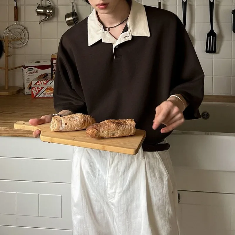 

2026 retro contrasting color short-sleeved T-shirt men's summer loose polo shirt Korean design sense commuter half-sleeved top