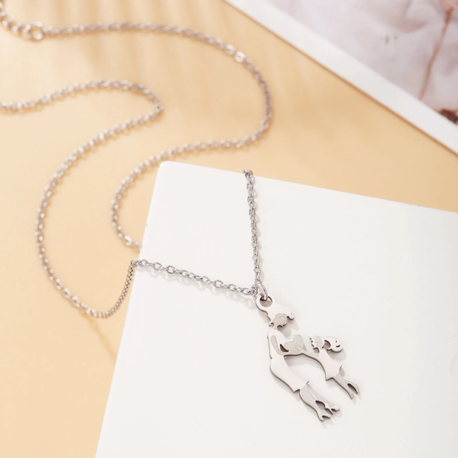 Mutter-Tochter-Familien-Anhänger Halskette aus Edelstahl für Frauen und Mädchen, Modeschmuck, Geschenke zum Muttertag – Detail 5