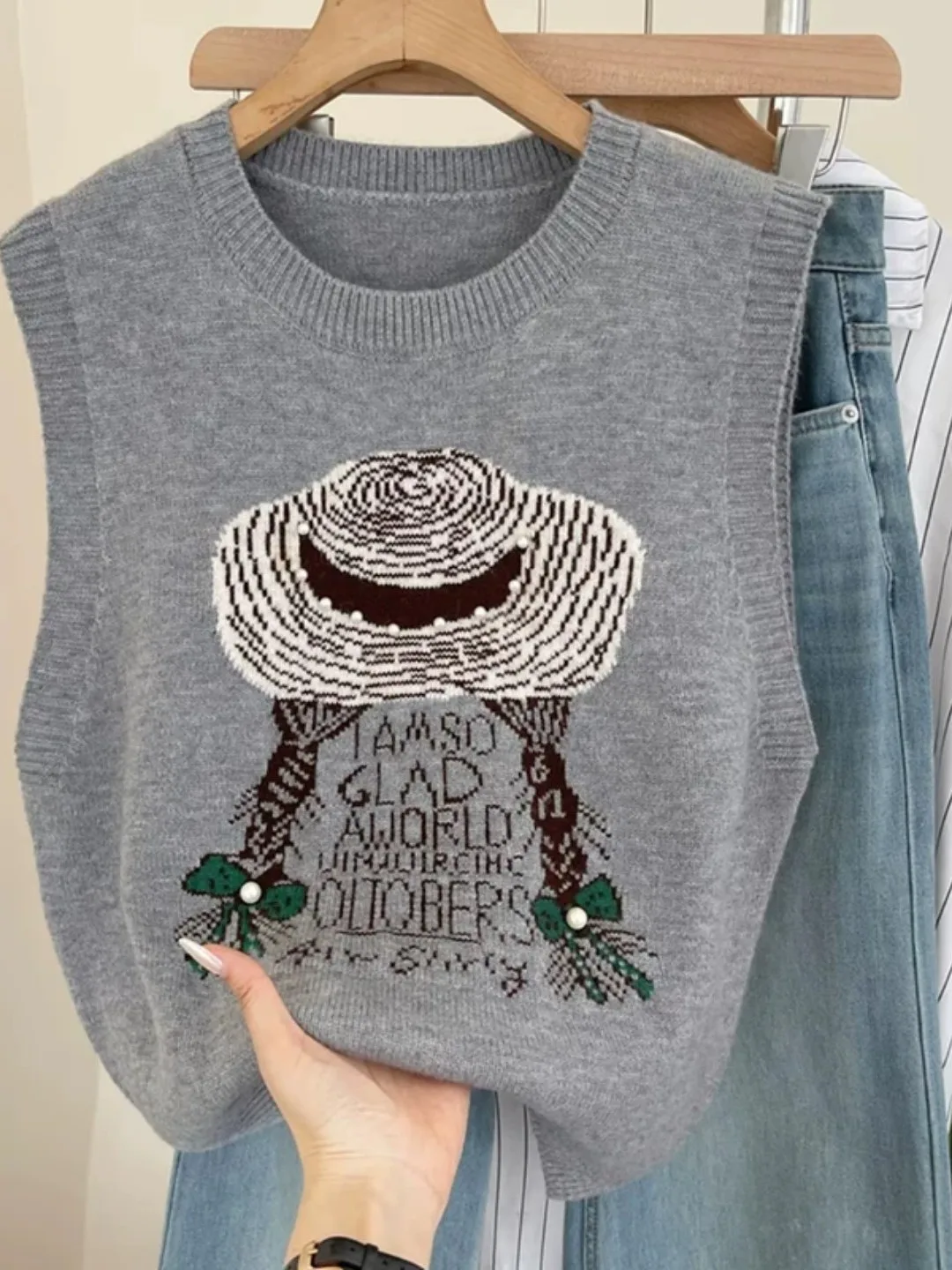 Fashionable Loose Women's Sweater Vest Top Sleeveless Inner Wear Knitted Shirt Spring Autumn New Style Youthful Outerwear