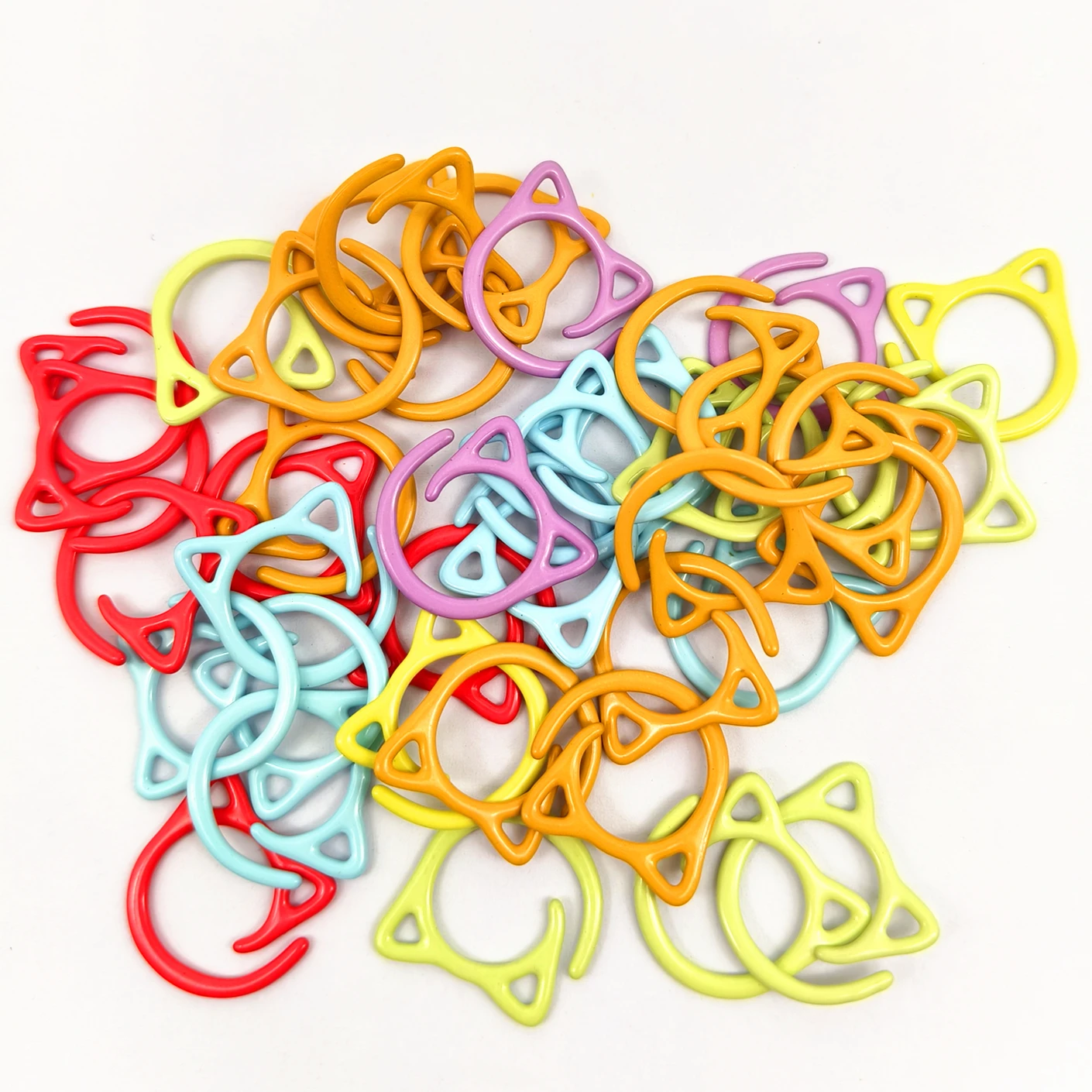 24/36/60PCS Colorful Cat Shaped opening spiral baked paint metal dyeing knitting stitch marker DIY sewing crochet accessory