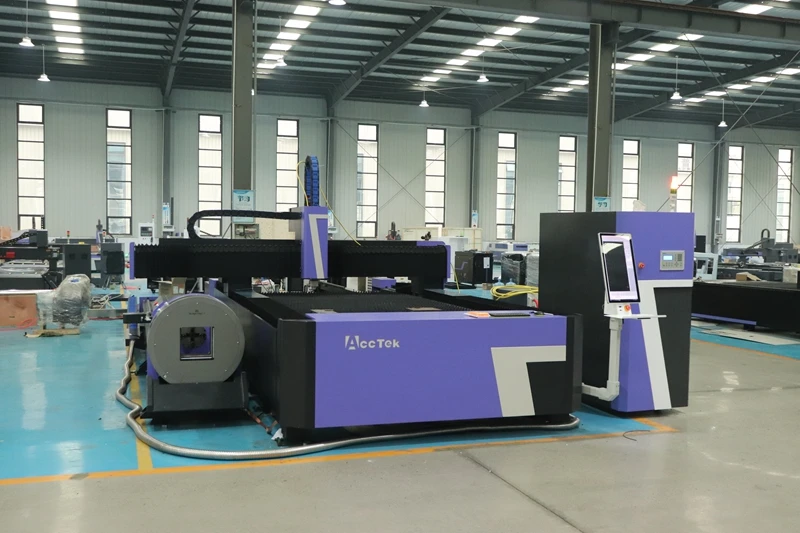 Acctek 1500 3000 watt 1530 Table Fiber Laser Cutting Machine For Aluminum Steel Metal Fiber Laser Head WSX Raycus Source