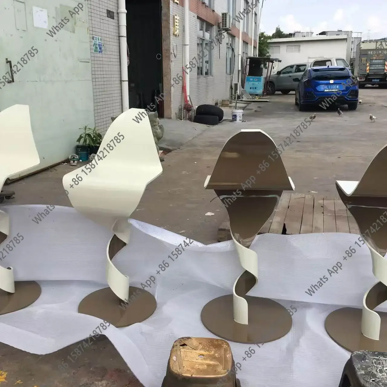 X Factory Direct Sales Designer Fashion High Bar Stool Chair Art Twist Stainless Steel Backrest High-end
