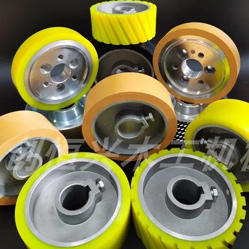 1PC AL Core Four Sides Planer Rubber Wheel Feed Roller Plane Roller Planing Polyurethane Wheel Round Planing Wheels