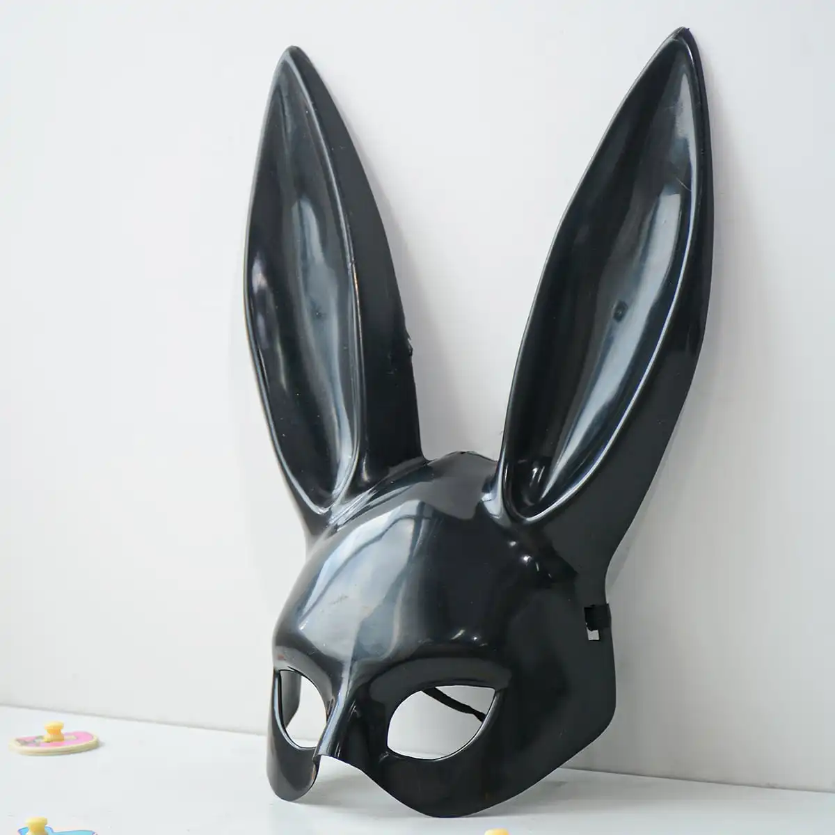Maschera di coniglio bianco nero decorazione per feste di Halloween festa orecchie lunghe coniglio maschera di coniglio Costume Cosplay