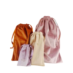 Portable dustproof high-grade velvet and corduroy drawstring storage bag