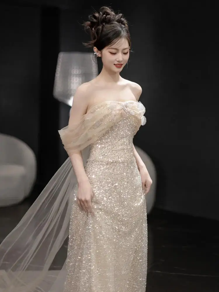 

Luxury Blingbling Champagne Prom Dresses A-Line Off The Shoulder Boat Neck Sequins Sleeveless Celebrity Formal Evening Gown New