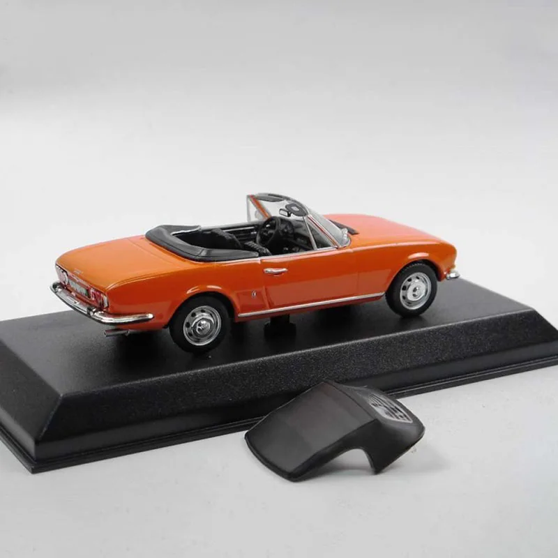 1:43 Scale 504 Cabrio 1970 Alloy Convertible Model