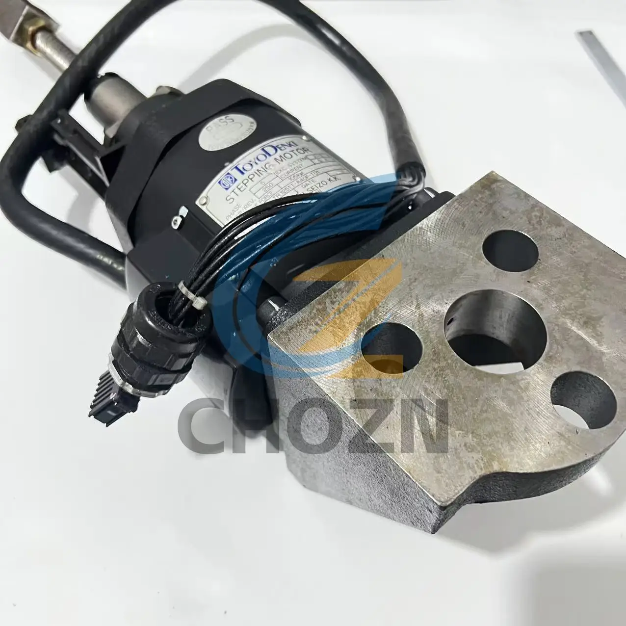 

Мотор офсетной печатной машины Komori Lithrone, шаговый двигатель 5A TR 1251T-A4OF-T01 ДЛЯ ЗАПАСНЫХ ЗАПЧАСТИ KOMORI