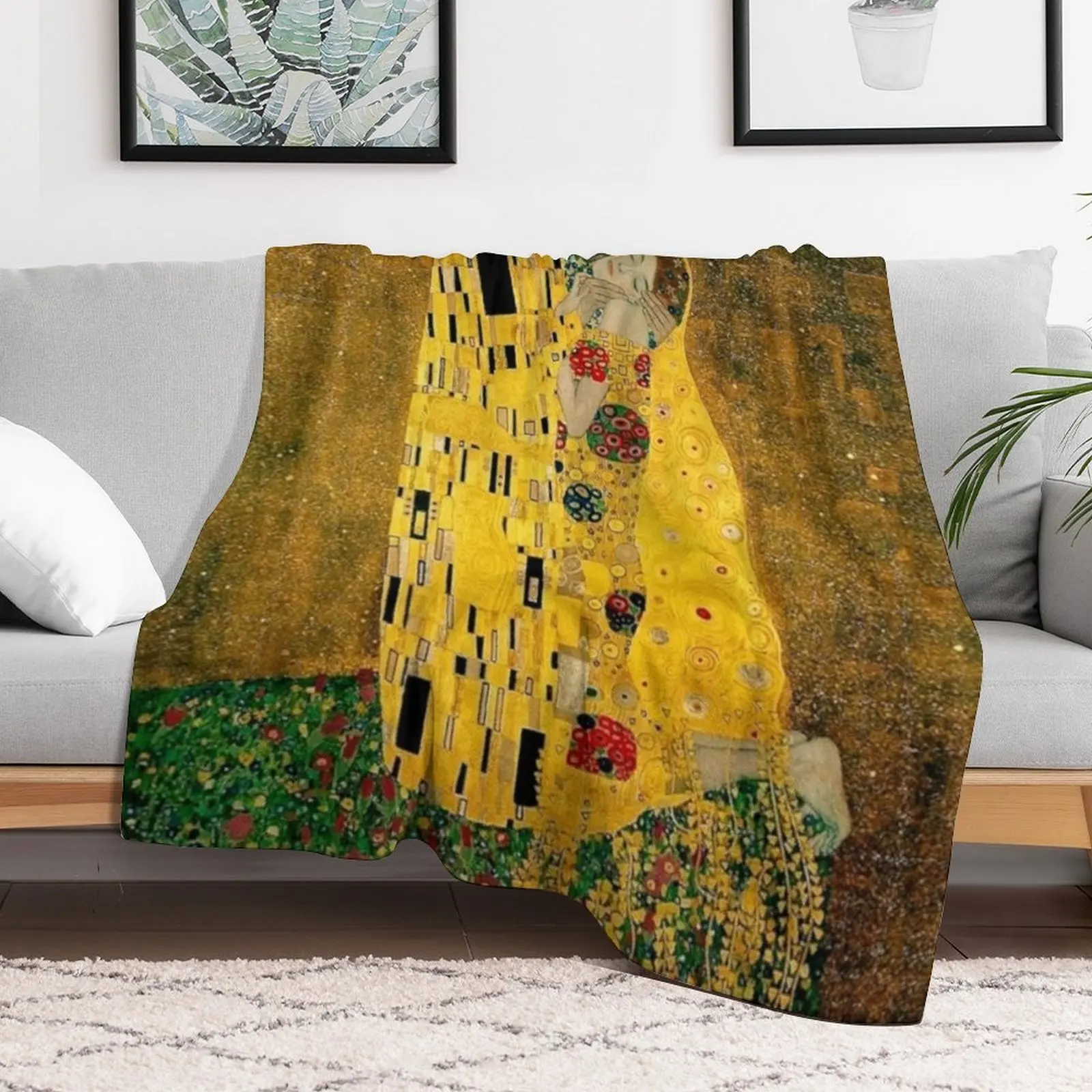 The Kiss by Gustav Klimt|Liebespaar - The Lovers Throw Blanket Thermals For Travel Bed Blankets