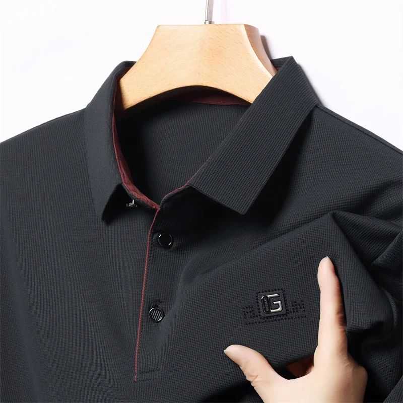 New Men's Business Casual Short Sleeved Shirt with Badge Solid Color Polo Shirt Fashionable Breathable Comfortable Versatile Top image 5