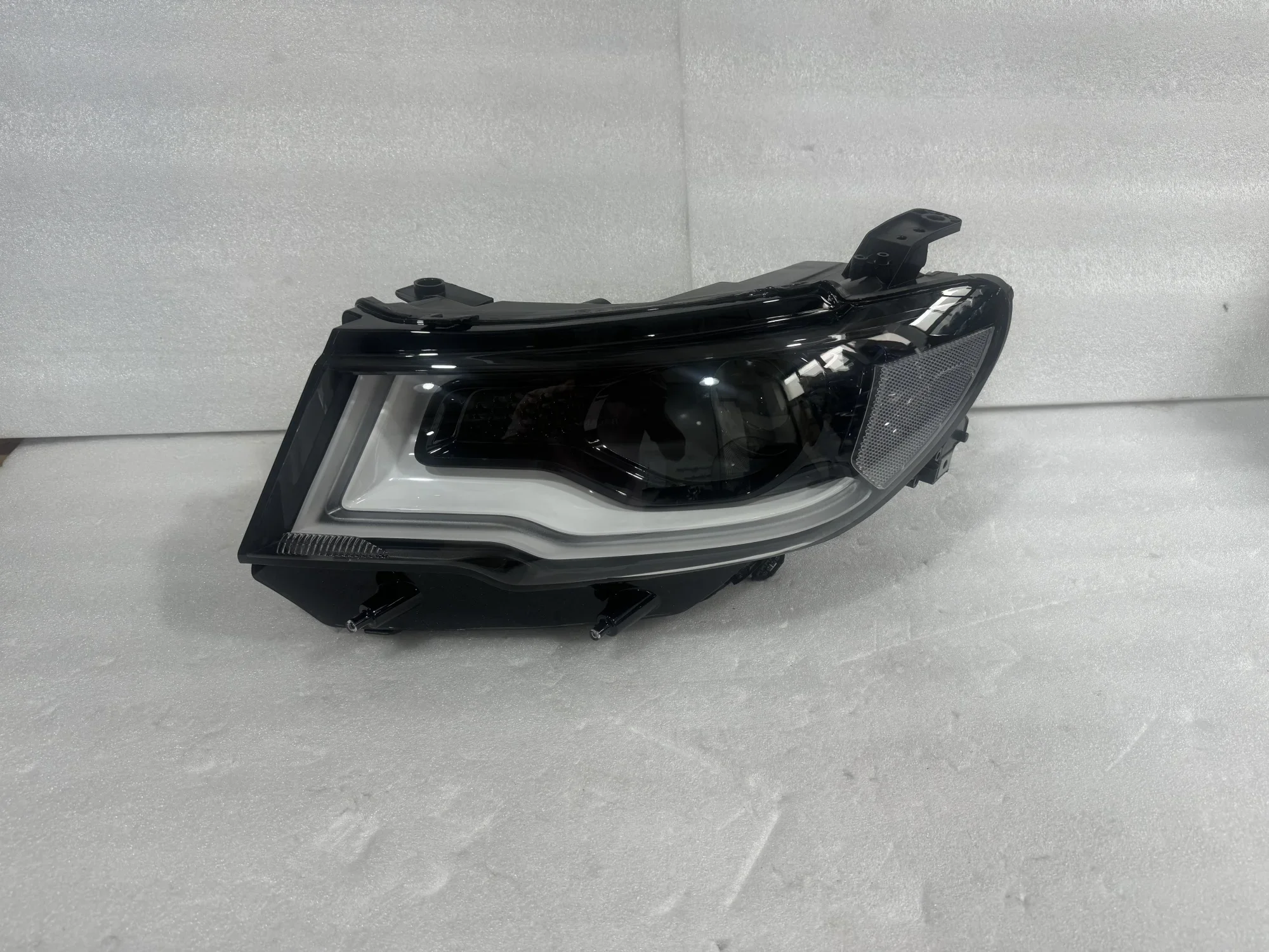High Quality Automotive Headlights Led Car Headlight Are Available for Jeep Compass 2017-2019 Led Head Lamp ﻿