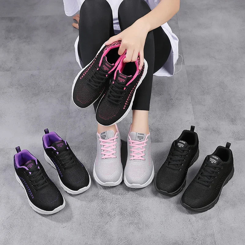 

Women's Fashion Chunky Sneakers Thick Bottom Lace Up Vulcanized Shoes Woman Non Slip Platform Sports Shoes for Lady