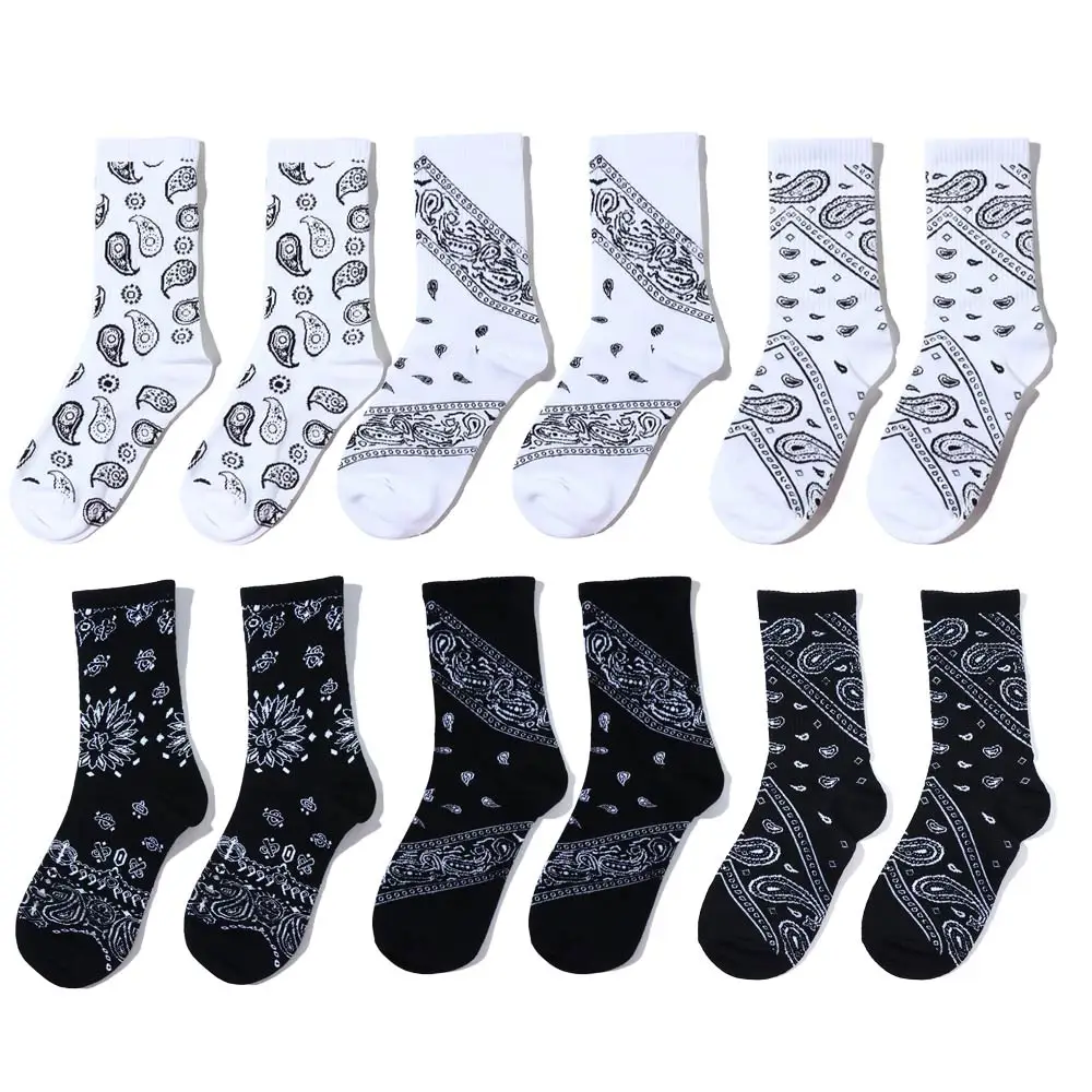 Black White Cotton Funny Flower Socks Bandanna Paisley West Coast Hiphop Street Skate Middle Tube Hosiery Skateboard Men Socks