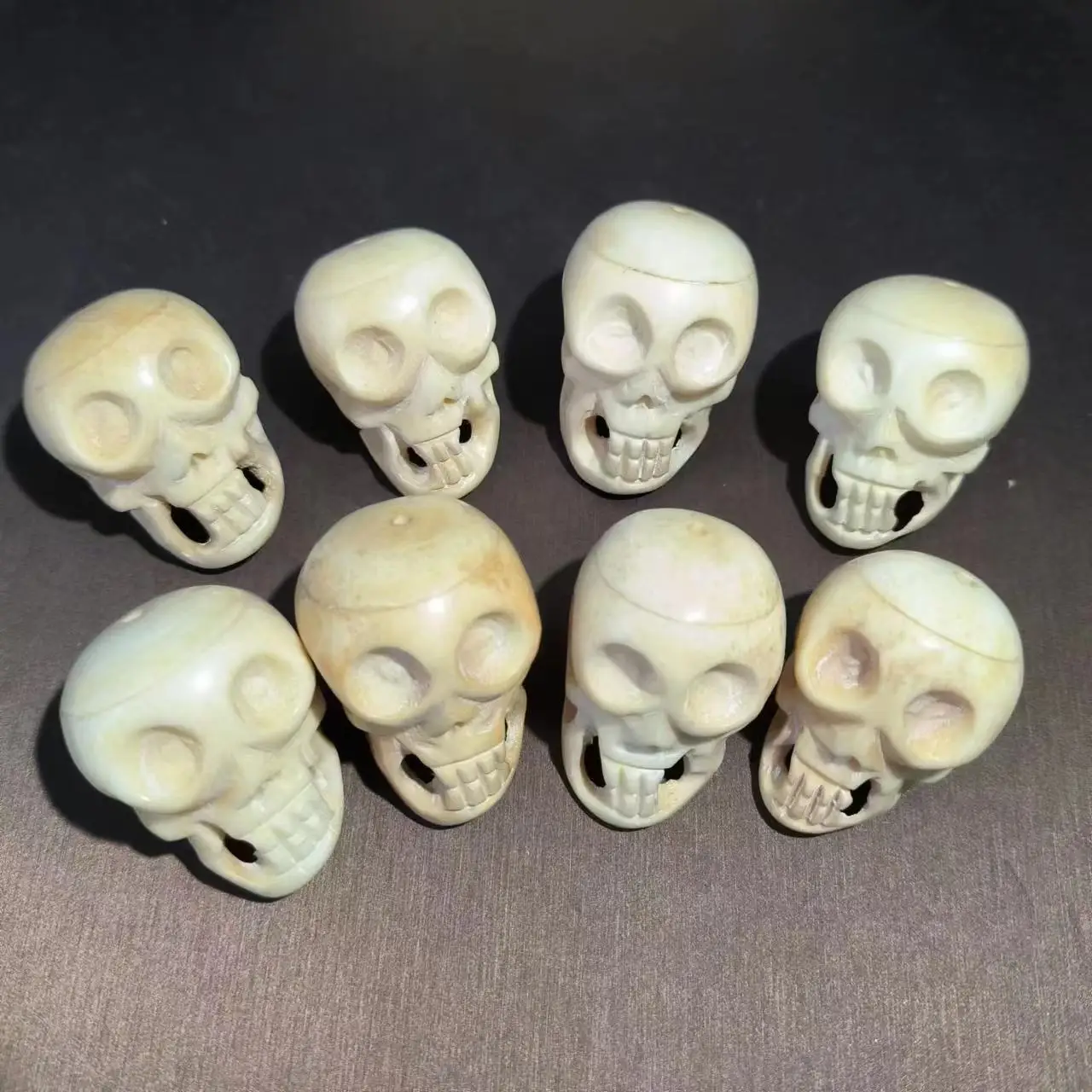 

8pcs/lot Cow Bone Carving Skull Used to make various ornaments Halloween gift bones folk-custom wholesale accessories diy taki