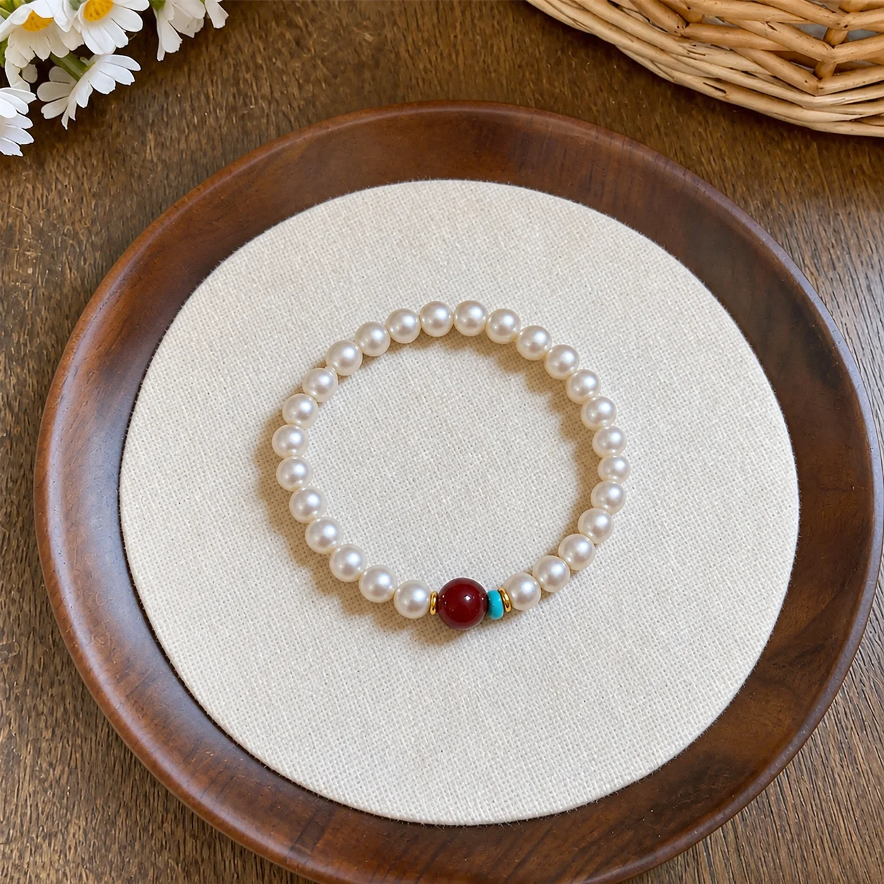 Faux Pearl Bracelet Ivory Agate Bracelet Light Luxury Bracelet Lightweight For Friend Gathering Daily Wear Holiday Gifting