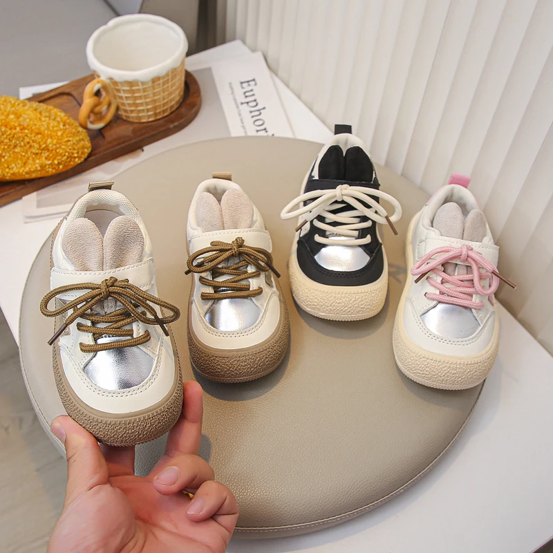 

Kids Casual Shoes with Cute Rabbit Ear Children Flat Shoes Toes Capped 2025 New Fashion Boys Girls Skate Shoes Soft Bottom Sweet