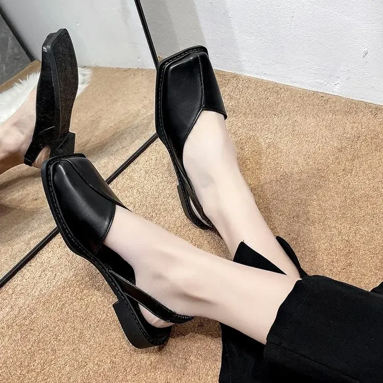 2023 Summer Elegant Ladies Sandals Fashion Ladies Elastic Band Flat Heel Women Shallow Party Shoes Large Size 35-41 Sandals