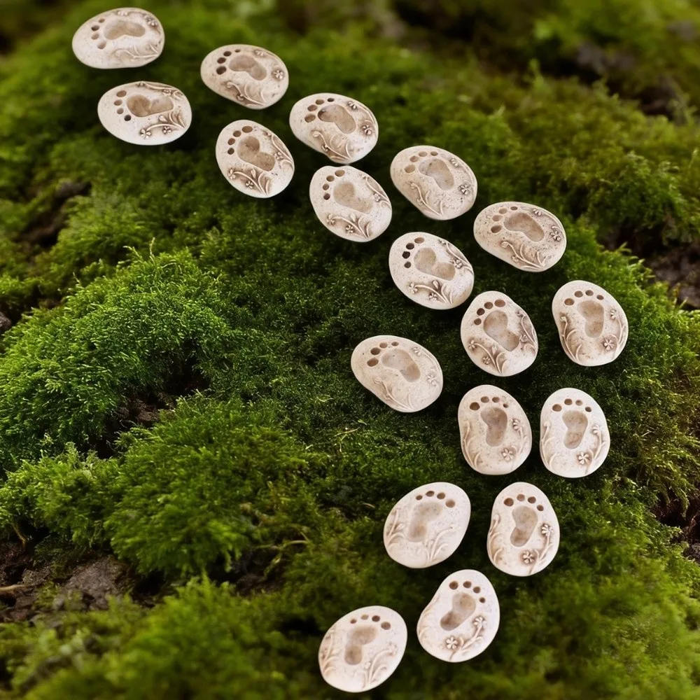 20PCS Resin Footprint Stepping Stones Small Decorative Potted Footprint Ornament Realistic Texture Footprint Paving Stones