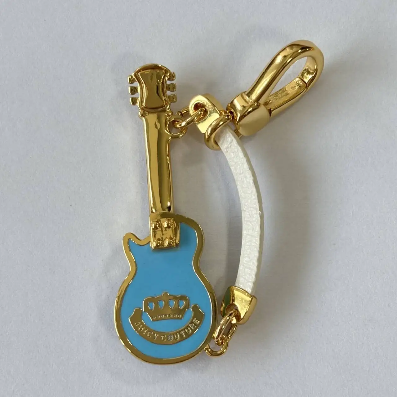 3D Blue Guitar Pendant Necklace Unique Stereo Design Music Instrument Charm Necklace Hip Hop Rock Music Lover Jewelry Gift