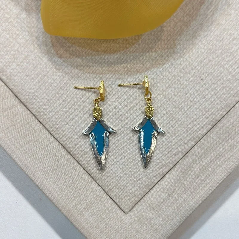 Anime Lohen Cosplay Dangle Earring Blue Crystal Alloy Ear Drop Unisex Costume Jewelry Fans Gift Cosplay Accessory Prop