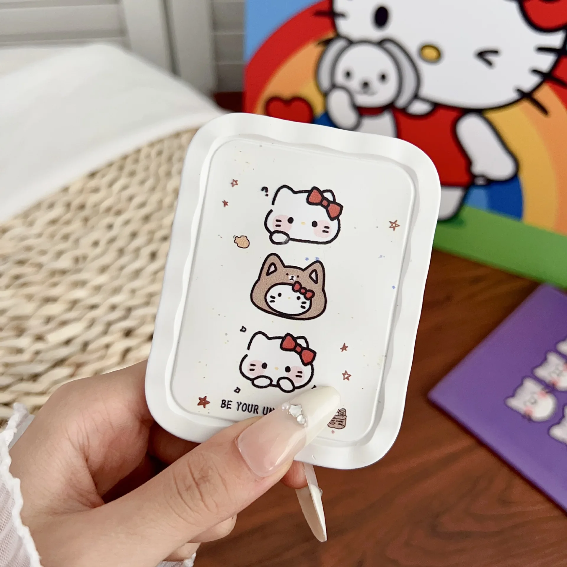 Sanrio KT Cute Student Small Mirror Portable Folding Makeup Mirror Dormitory Girl Makeup Mini Handheld Makeup Mirror Comb in One
