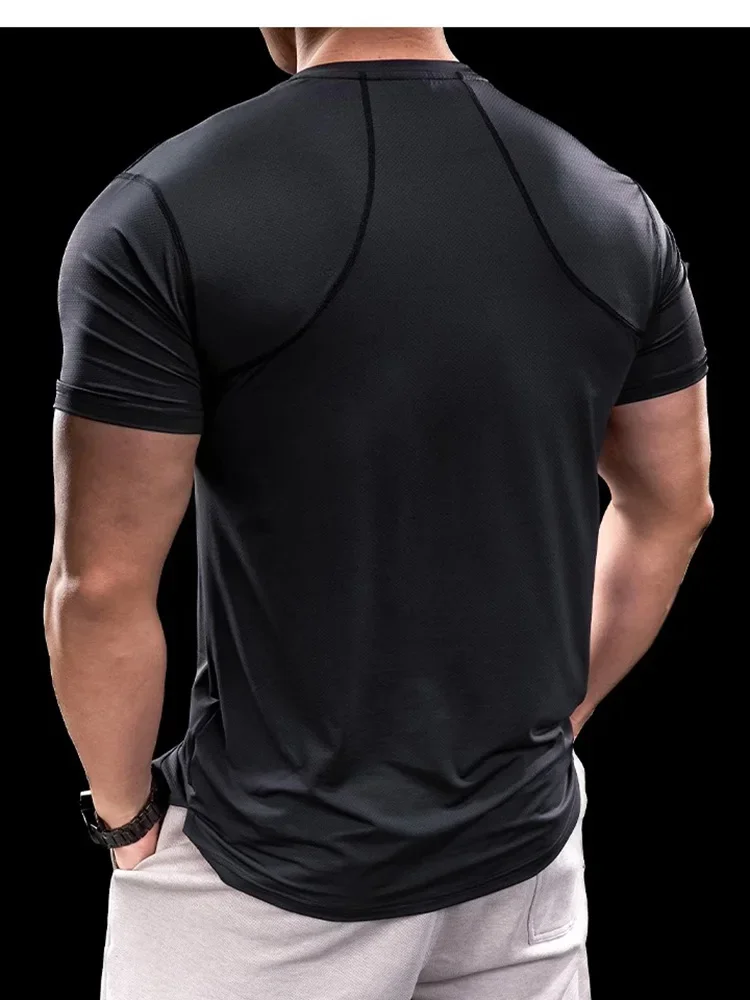 Spring Summer Men Ice Silk Running Gym Fitness Tops Training Comfortable Breathable Quick Drying Short Sleeved T-shirts