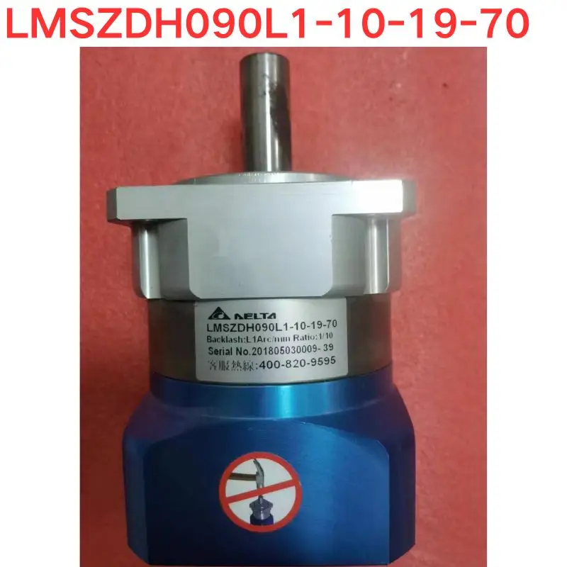 

Second-hand test OK 750wServo motor reducer LMSZDH090L1-10-19-70