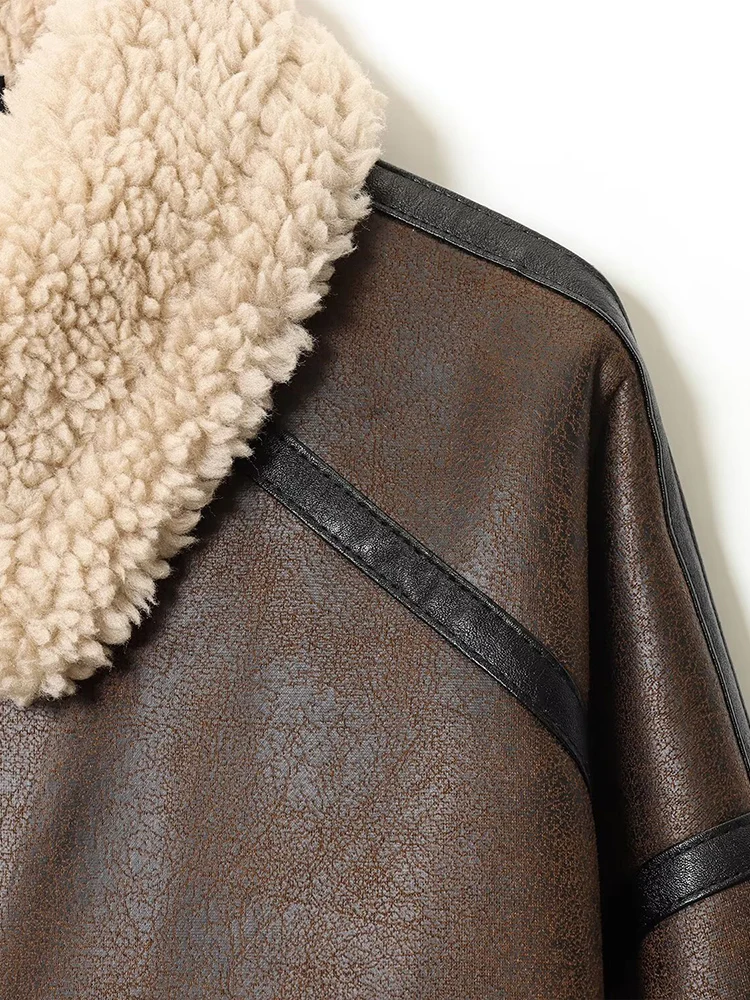 Giacca invernale in ecopelle a maniche lunghe con risvolto corto a doppia faccia, nuova tendenza della moda femminile in stile europeo e americano